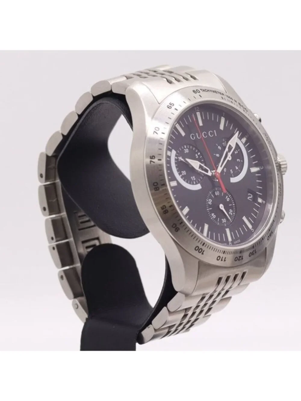 Gucci Timeless Chronograph 126.2 Quartz Date Black Dial Watch